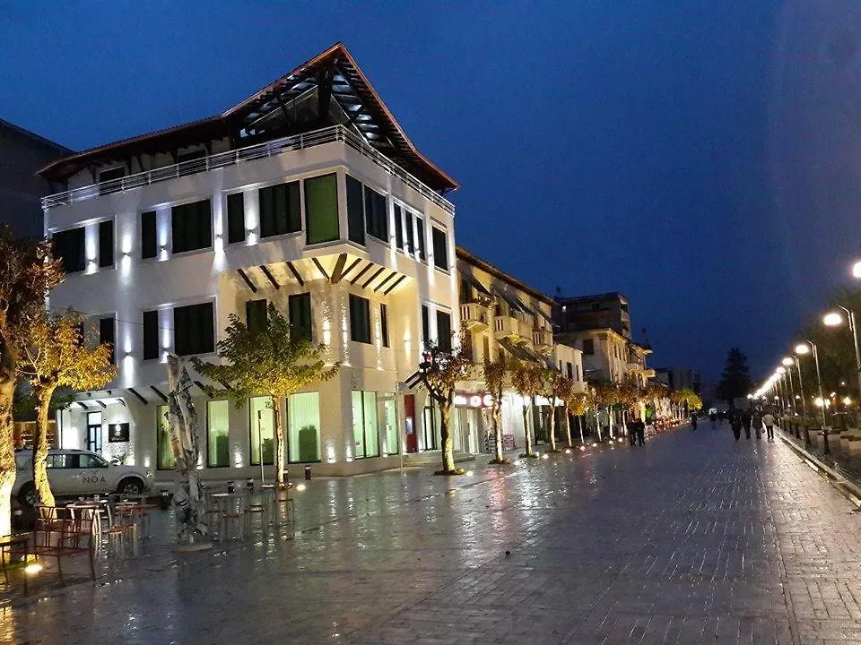 Hotel & Restaurant White City location