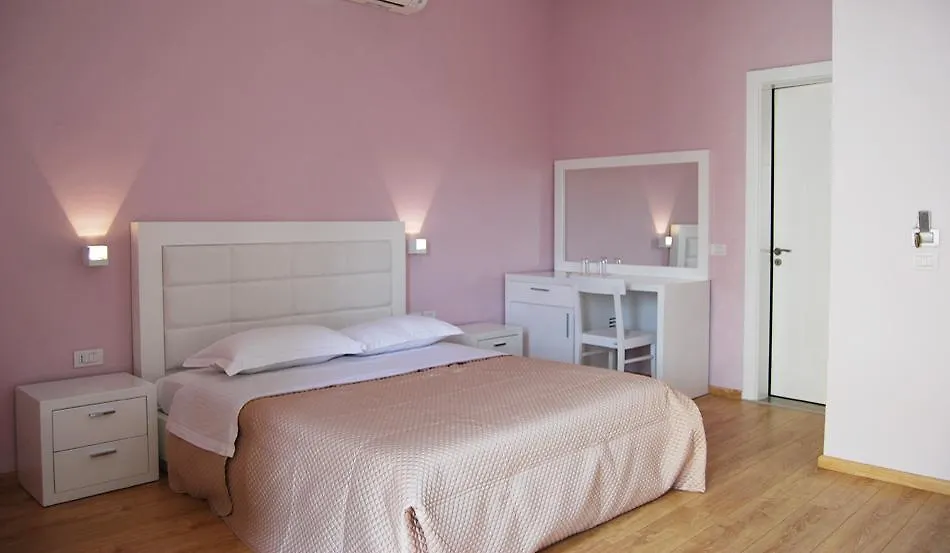 Hotel & Restaurant White City Berat