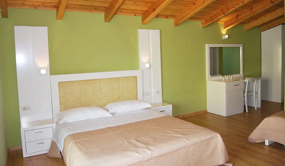 Hotel & Restaurant White City Berati