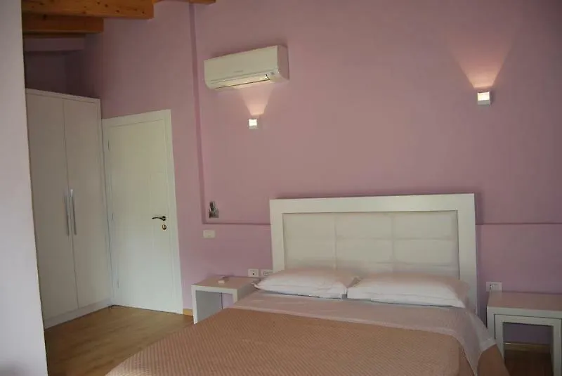 Hotel & Restaurant White City Berat Albania