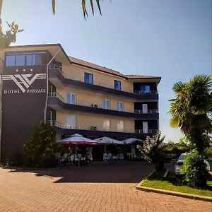 Verzaci Hotel Rinas