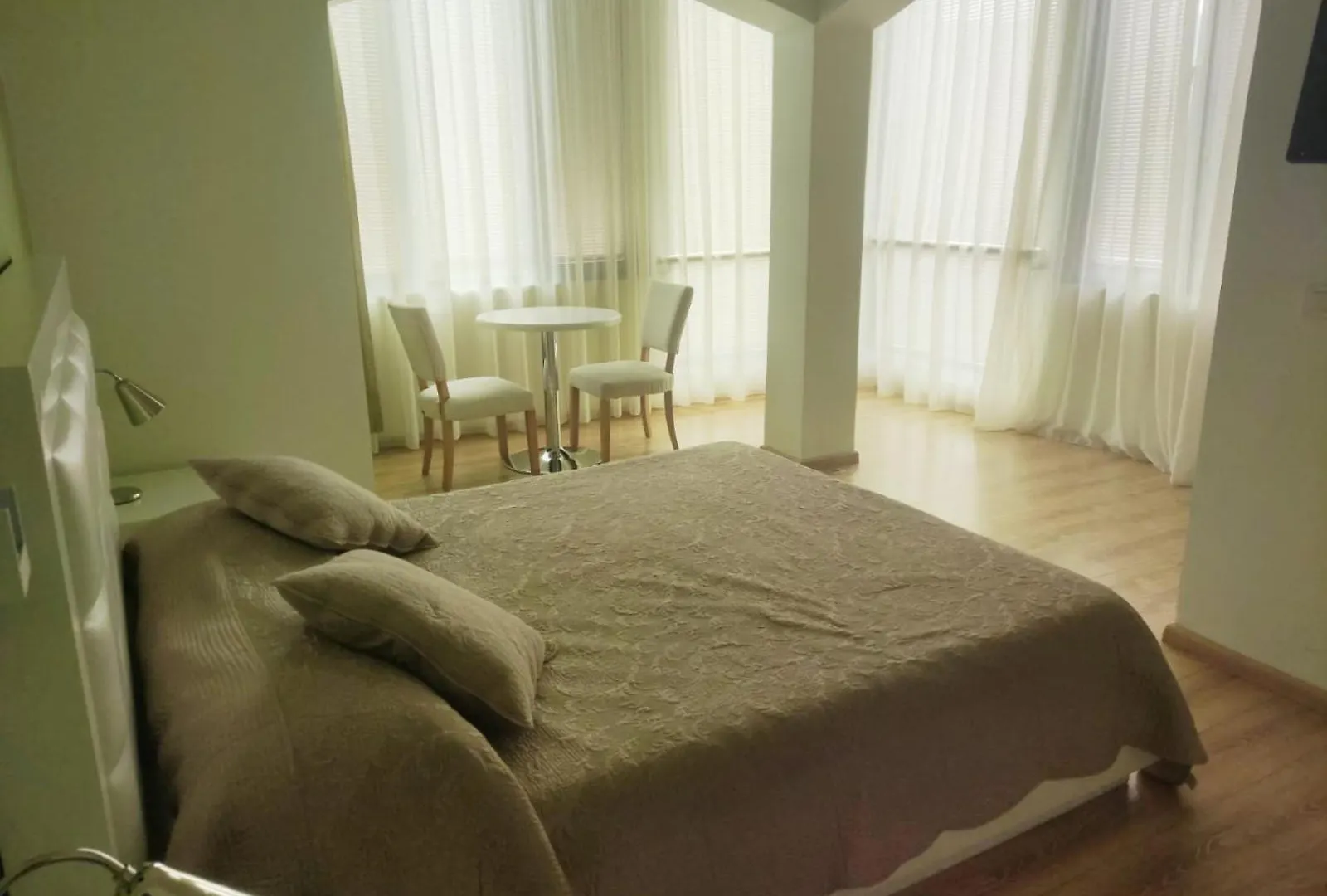 Hotel & Restaurant White City Berat